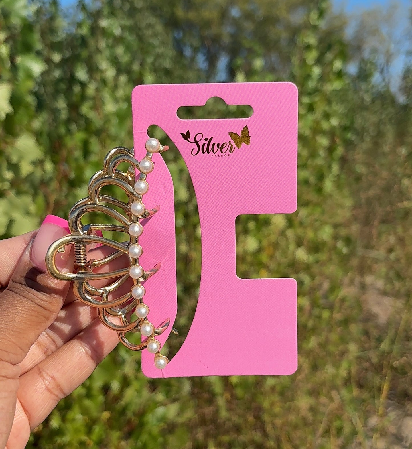 Elegant Pearl Hair Claw Clips