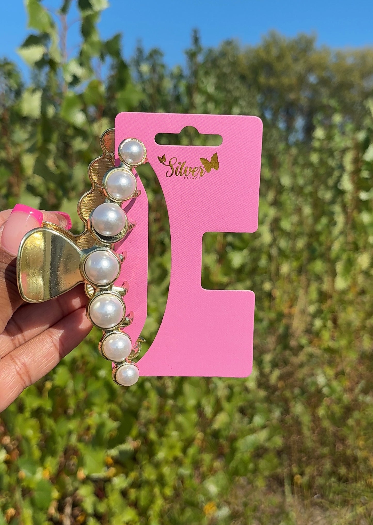 Elegant Pearl Hair Claw Clips