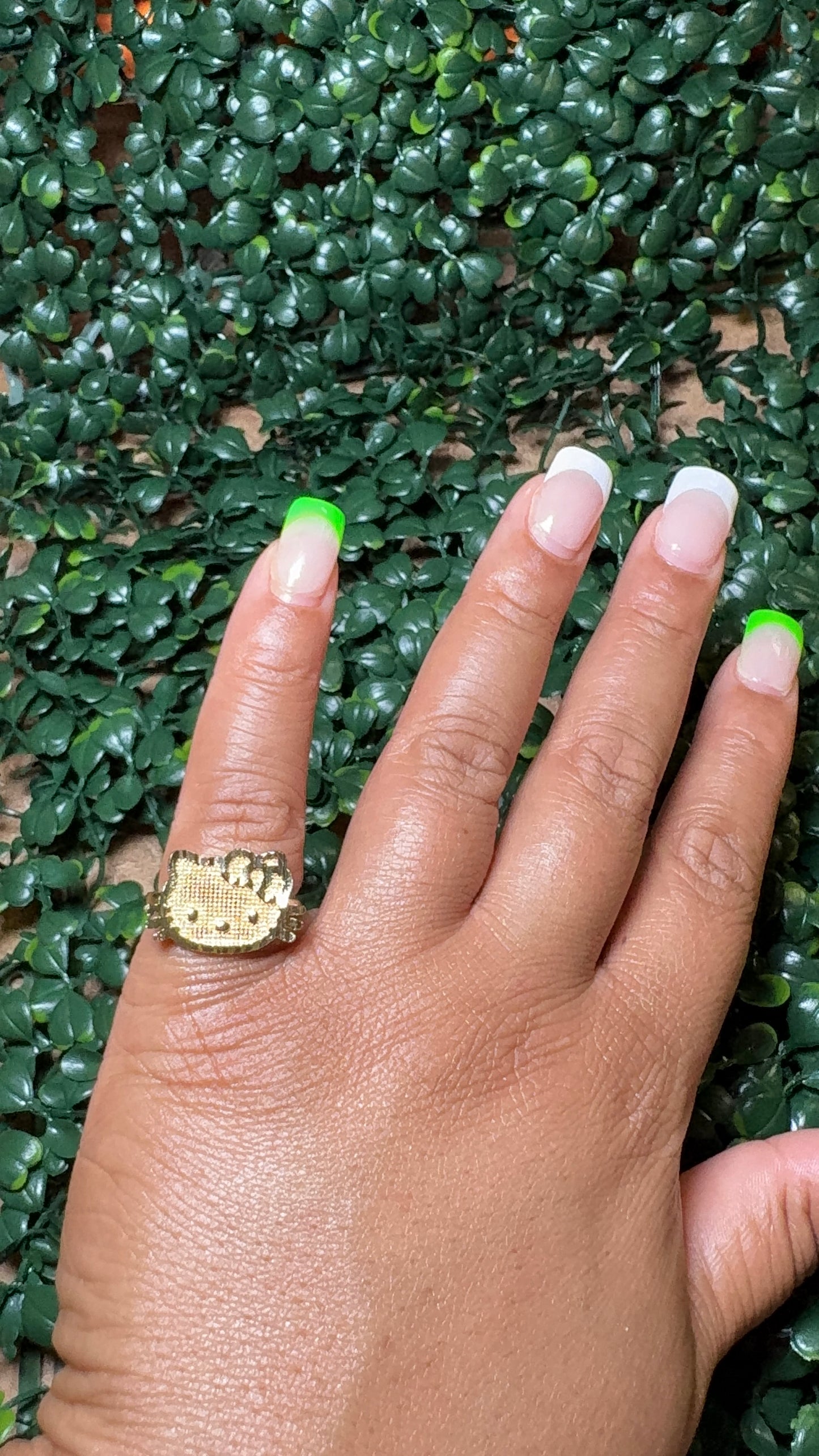 HK face ring
