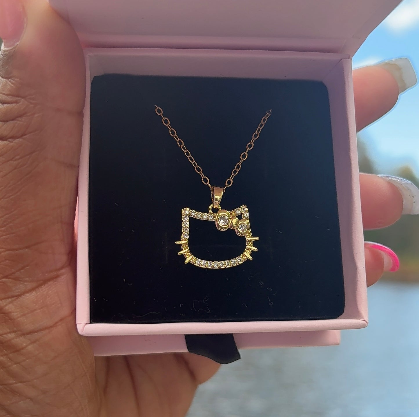 ✨ Gold Crystal Kitty Face Necklace ✨