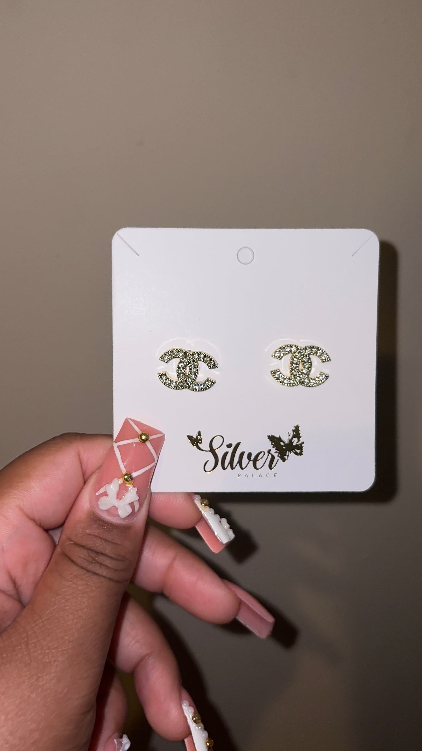 Small cc studs